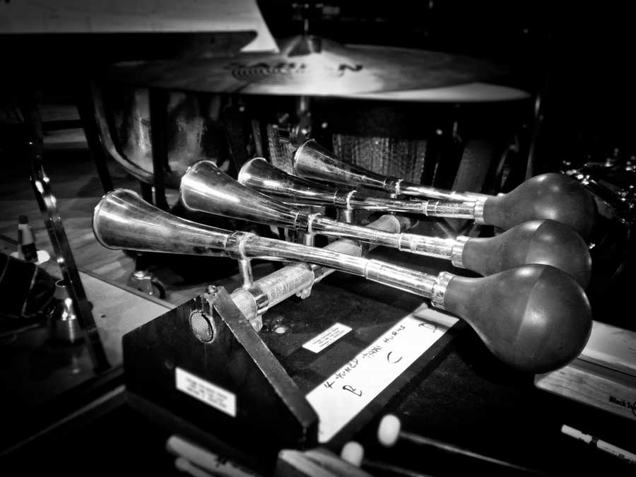 Taxi Horns for Gershwin's American In Paris Attribution Some rights reserved by vxla